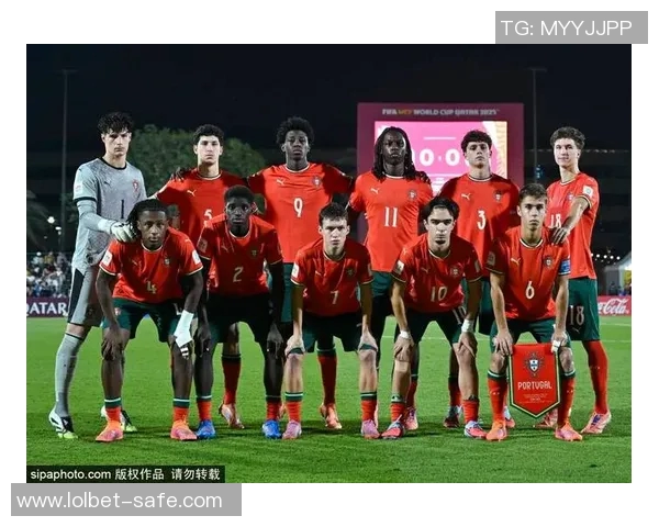 中超赛场惊现冷门巴黎圣日耳曼逆转那不勒斯点球大战引发全场狂欢