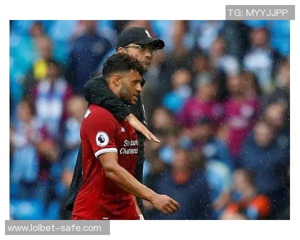 国王杯曼城大胜里昂红牌事件引发全场热议战术分析揭秘